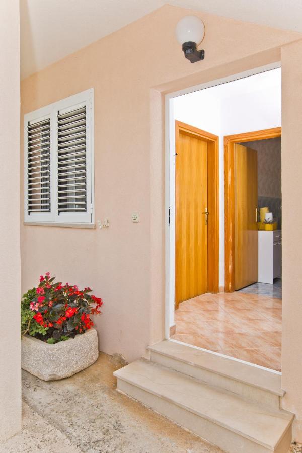 Apartment Zara Hvar Town Esterno foto